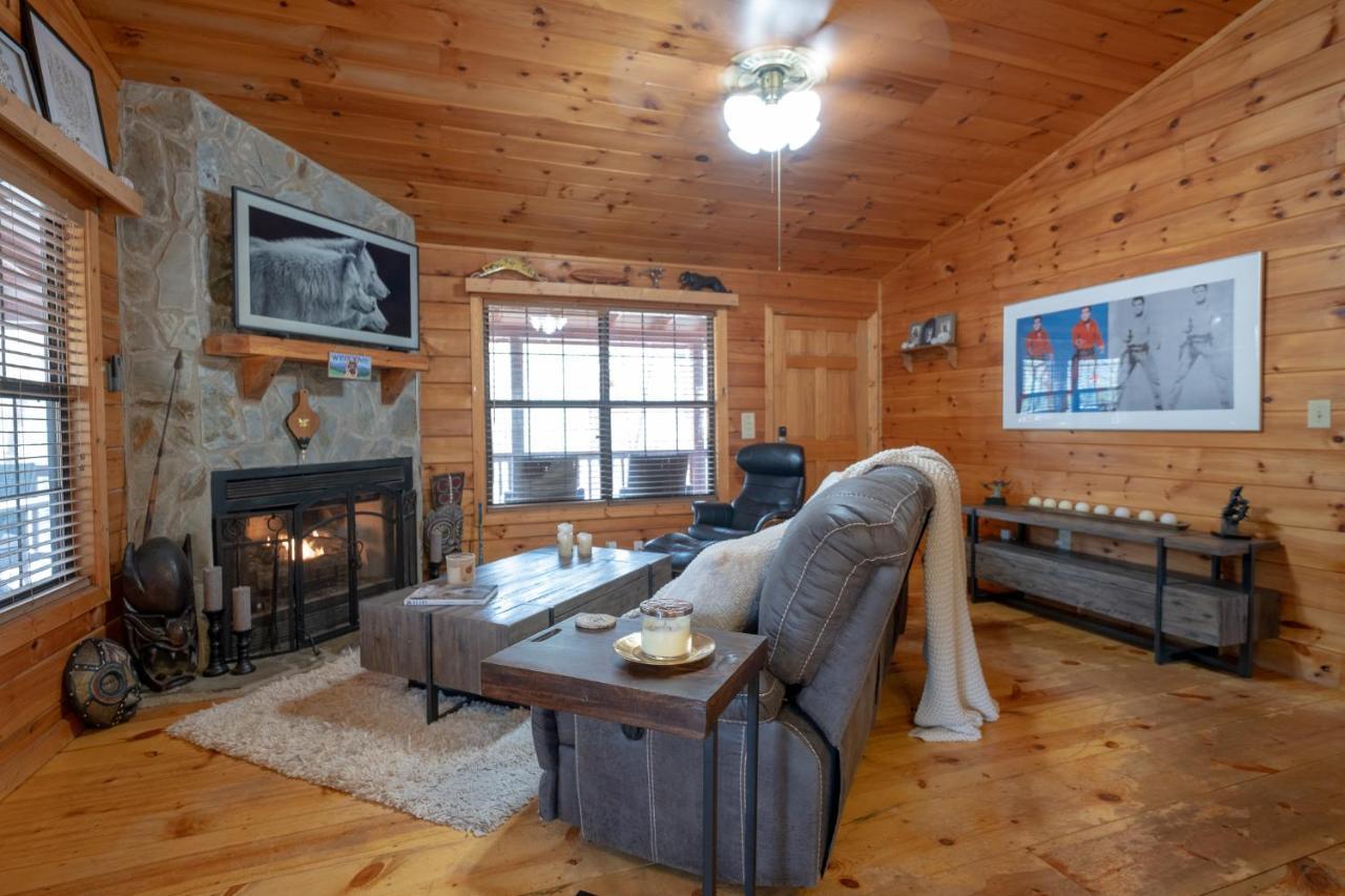Three Dog Night - Pet-Friendly Cabin With Hot Tub Villa Blue Ridge Eksteriør bilde